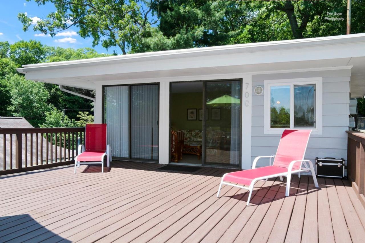 Holiday Hill Resort Saugatuck Extérieur photo